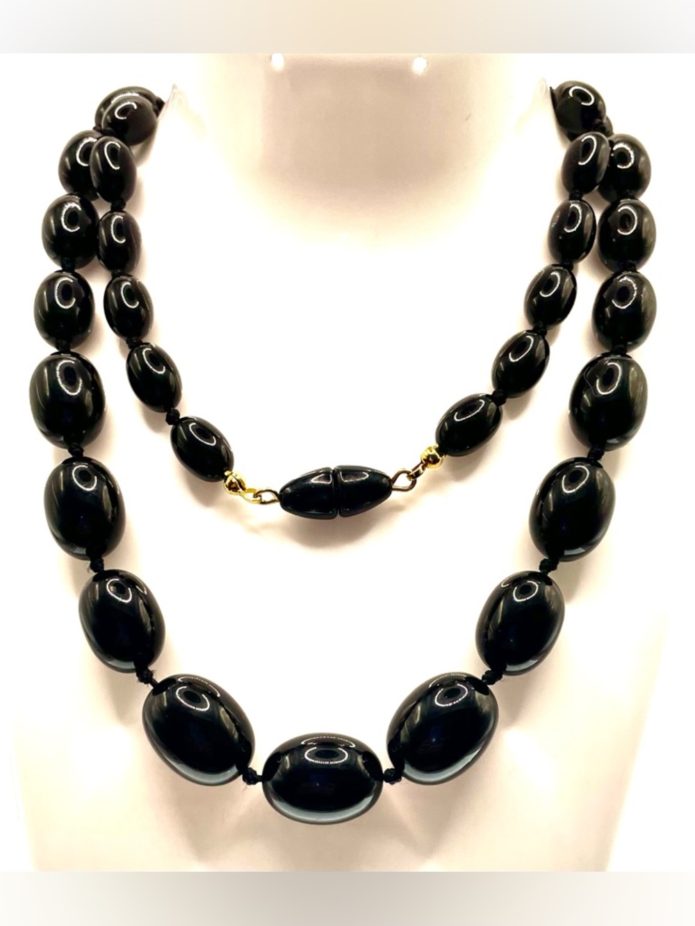 Vintage Black Acrylic Bead Necklace Knotted Graduated Statement